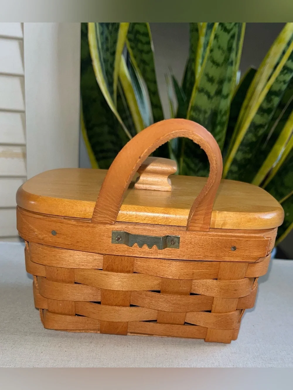 Vintage Longaberger Dresden 1991 Tour Basket w/Lid